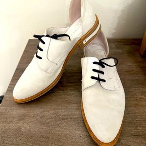 Freda Salvador Leather D'Orsay Flats, size 7, white